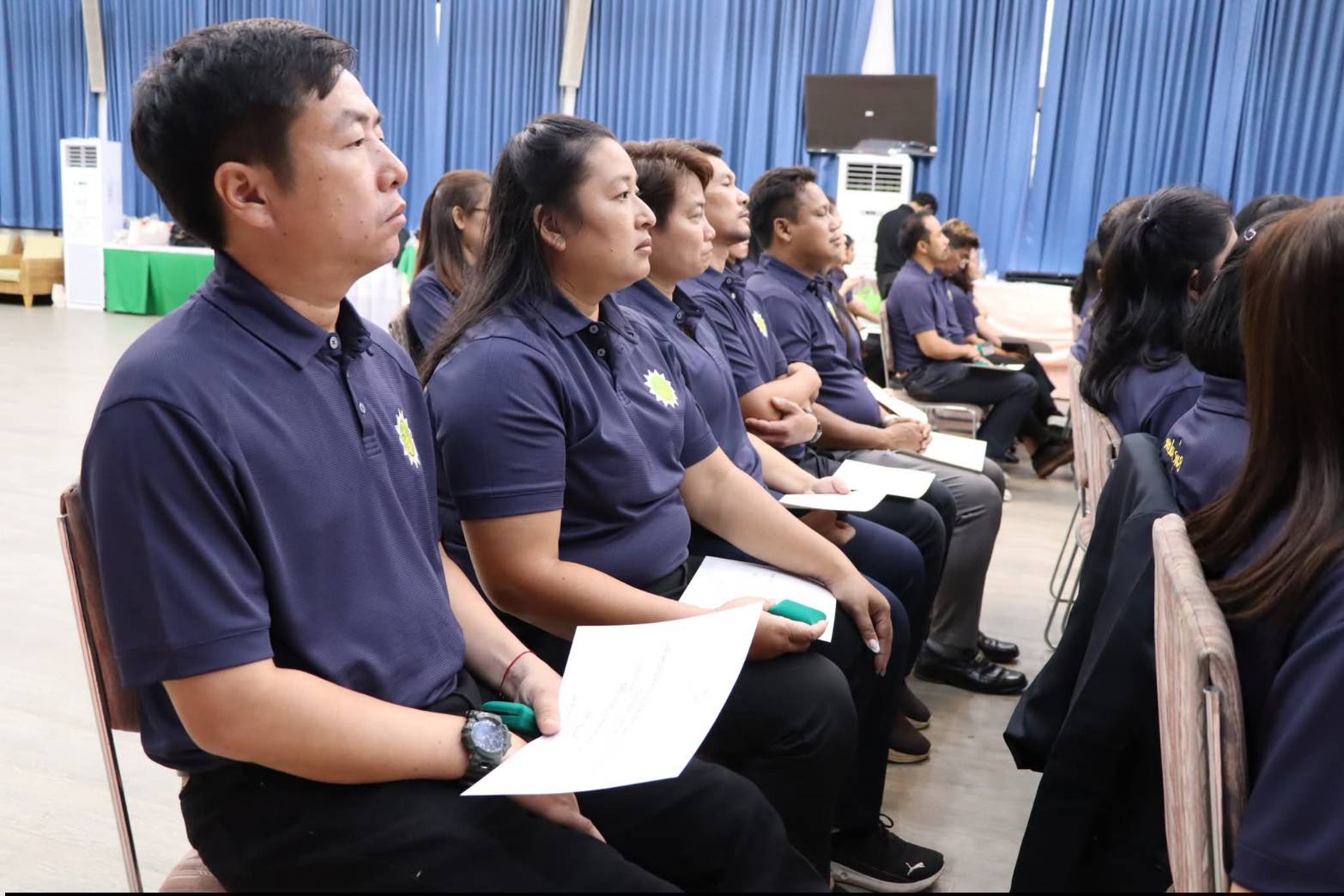 title - ผู้ตรวจราชการกรม สำนักงานการปฏิรูปที่ดินเพื่อเกษตรกรรม เป็นประธานในพิธีปิด โครงการฝึกอบรมหลักสูตรนักบริหารการปฏิรูปที่ดินเพื่อเกษตรกรรม ระดับต้น (นบต.) รุ่นที่ 8 ณ หอประชุมหม่อมราชวงศ์หญิงรสลิน คัคณางค์ ศูนย์ส่งเสริมและพัฒนาอาชีพเสริมนอกภาคการเกษตร